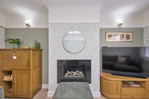 Photo 11- click for photo gallery